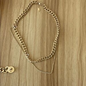 4 for $20: NWOT 80s chunky 4 pieces gold colored jewelry set